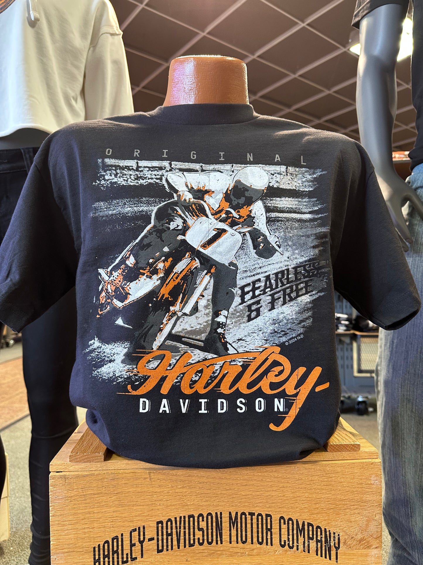 Letter Loop- Iron Hill Man